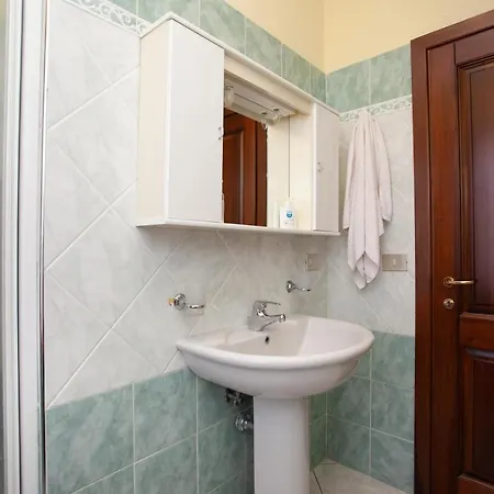 Casa Vacanze Rosmary * קאלה ליברוטו